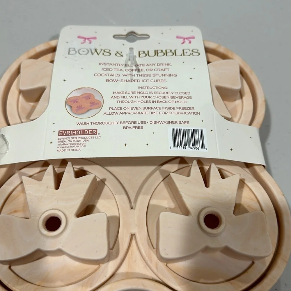 Bows & Bubbles Silicone Ice Mold in Peach